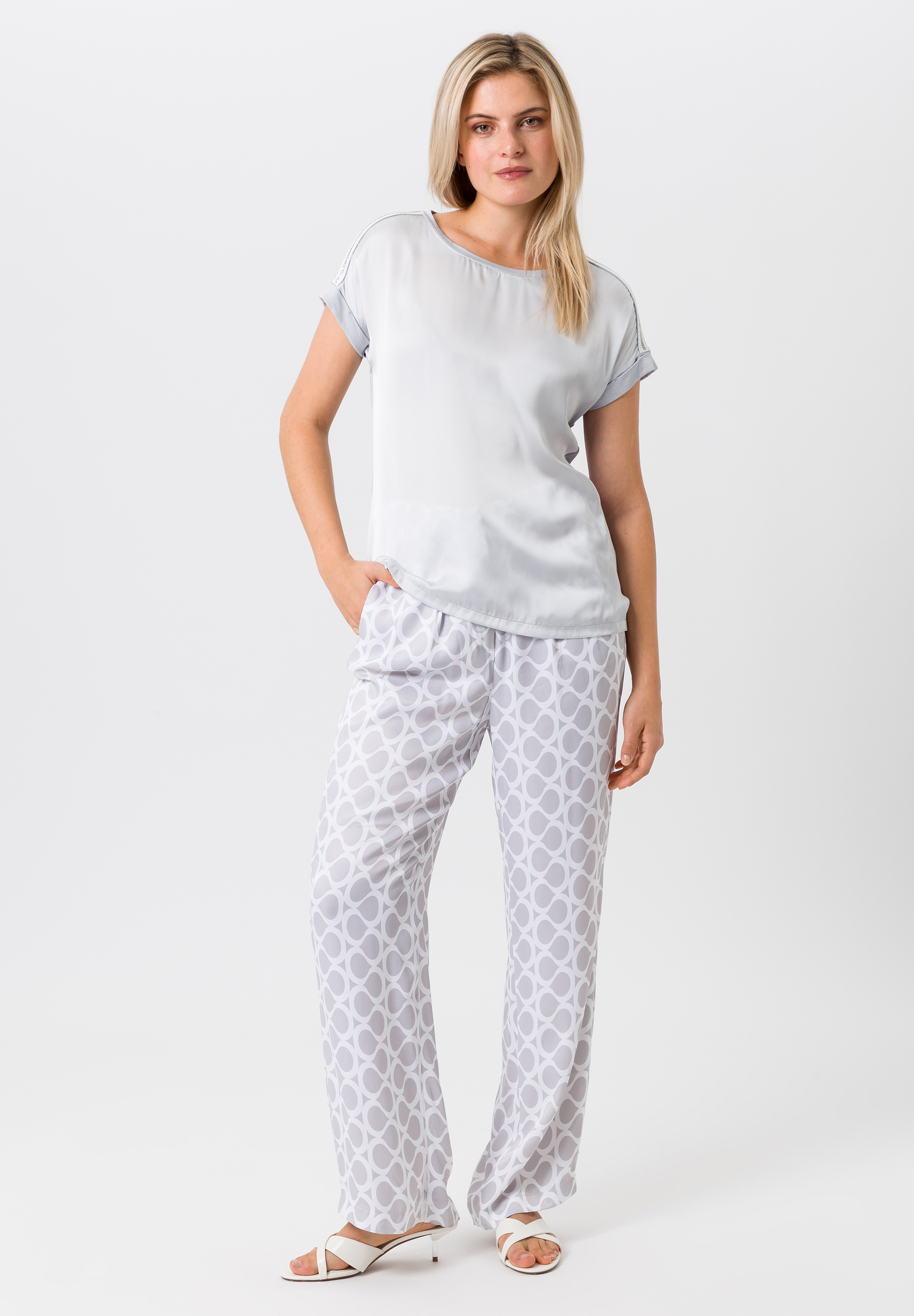 Shirt mit Materialmix-Design - Bild 3