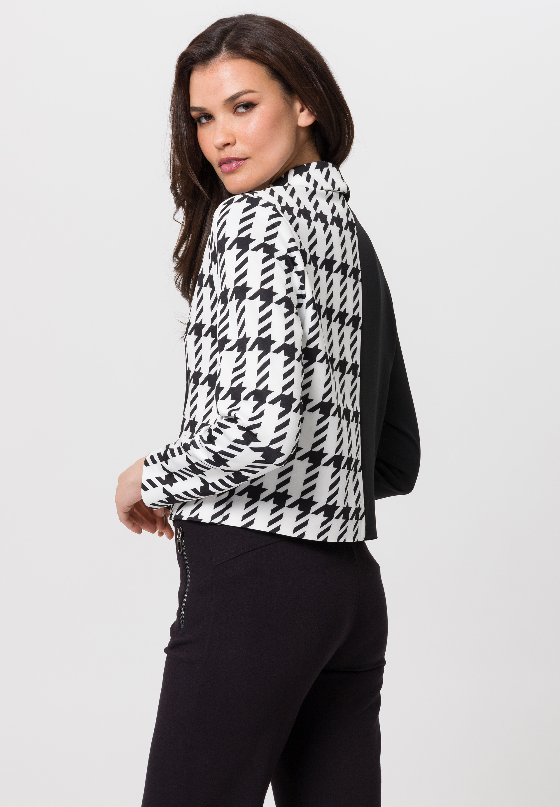 Short blazer in contrasting design with houndstooth pattern - Bild 2 Short blazer in contrasting design with houndstooth pattern - Bild 2