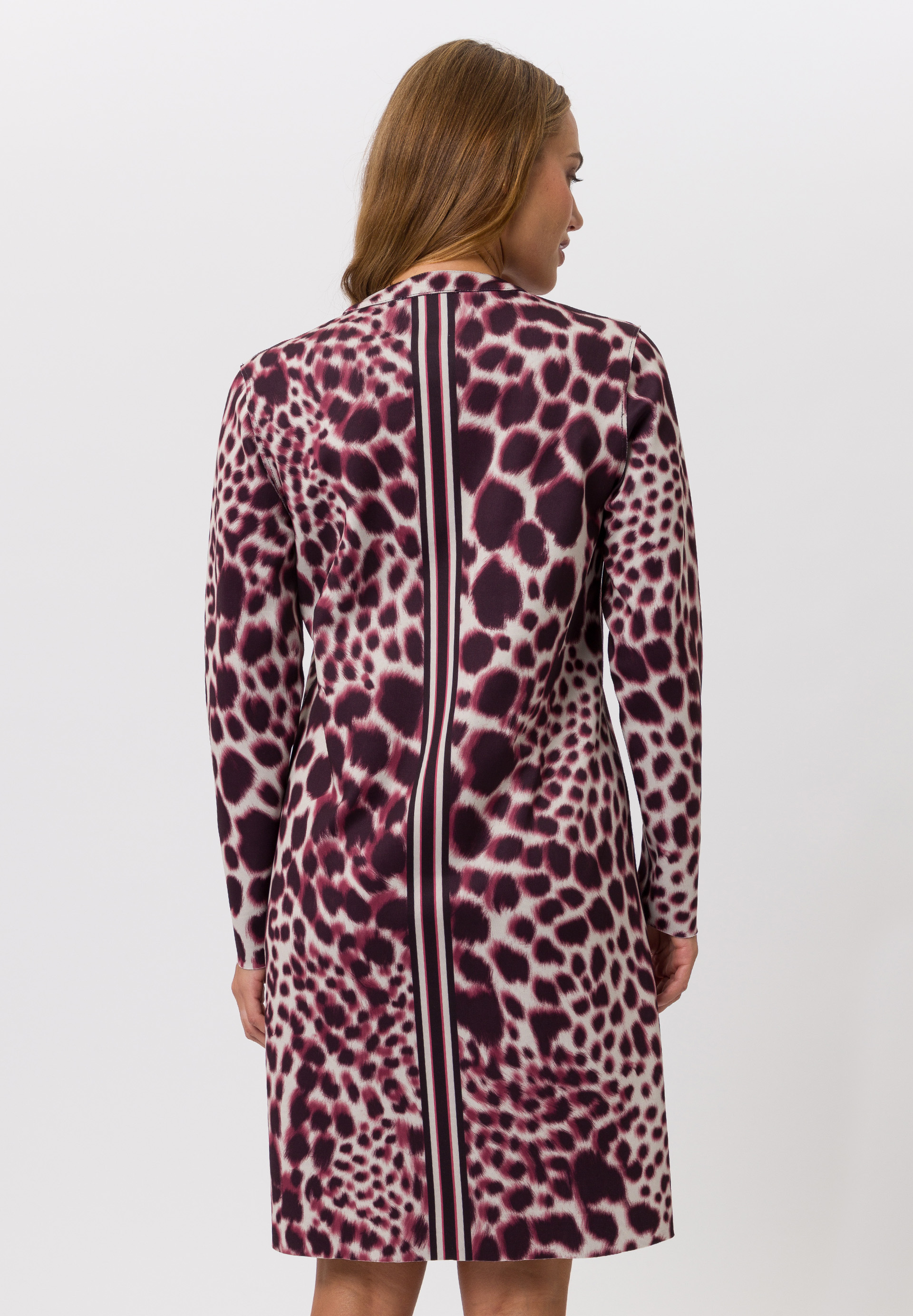 Reversible dress Available in two designs - Product Image 2