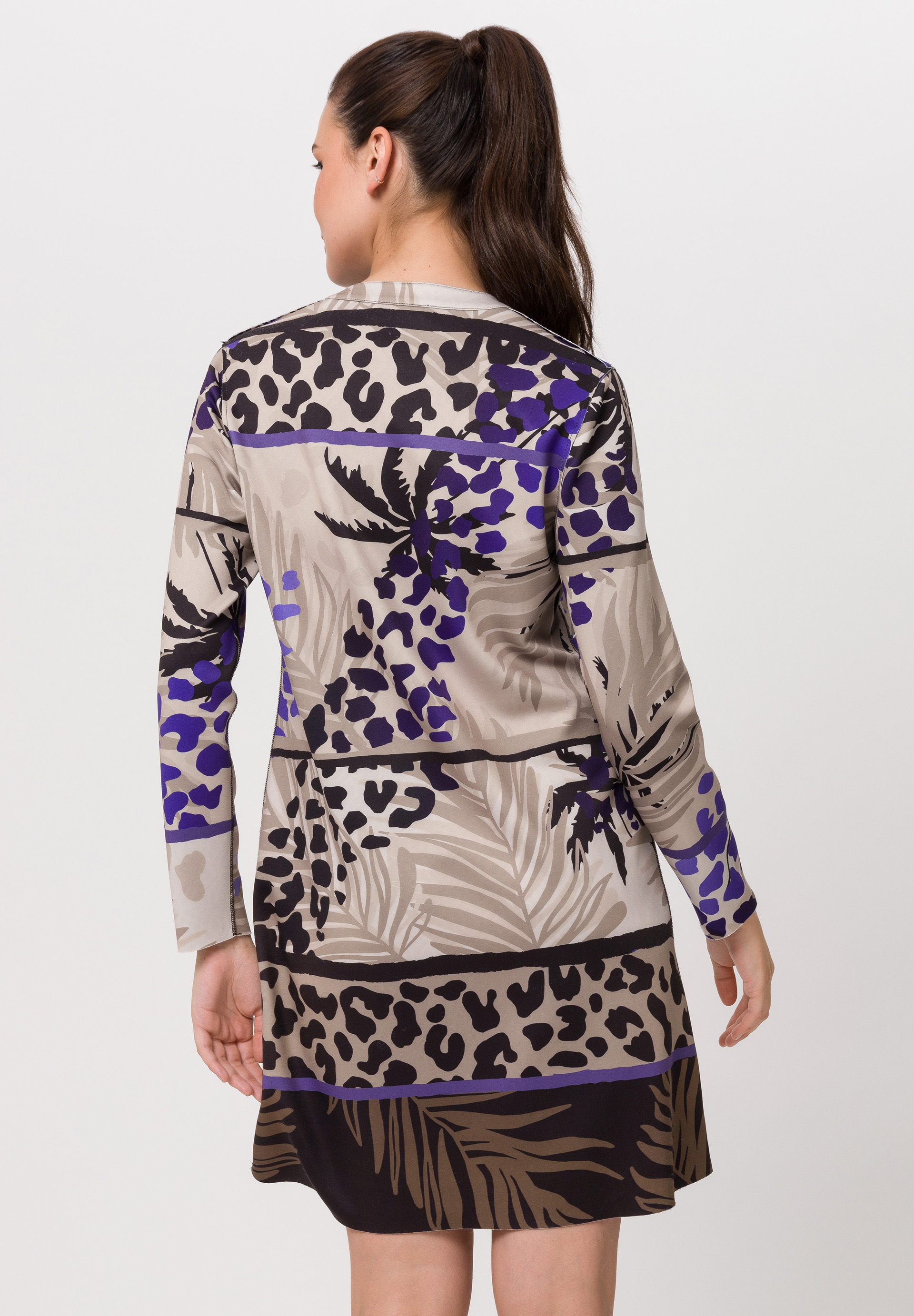 Reversible dress with all-over print - Product Image 2