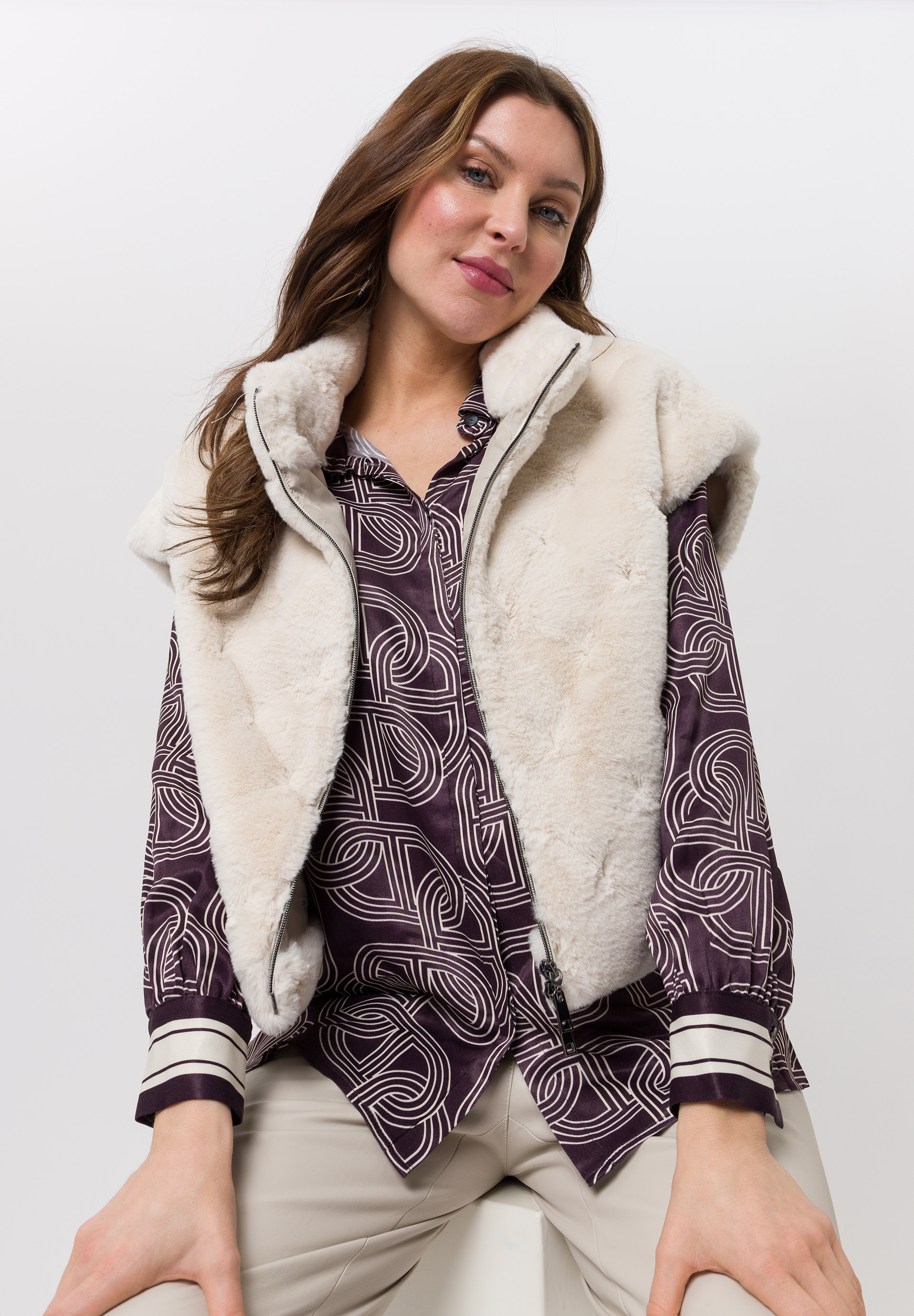 Mantel, Jacke, Weste, Pullover, Kapuzenpulli, Mantel, Jacke, Weste, Pullover, Kapuzenpulli, Mantel, Jacke, Weste, Pullover, Kapuzenpulli