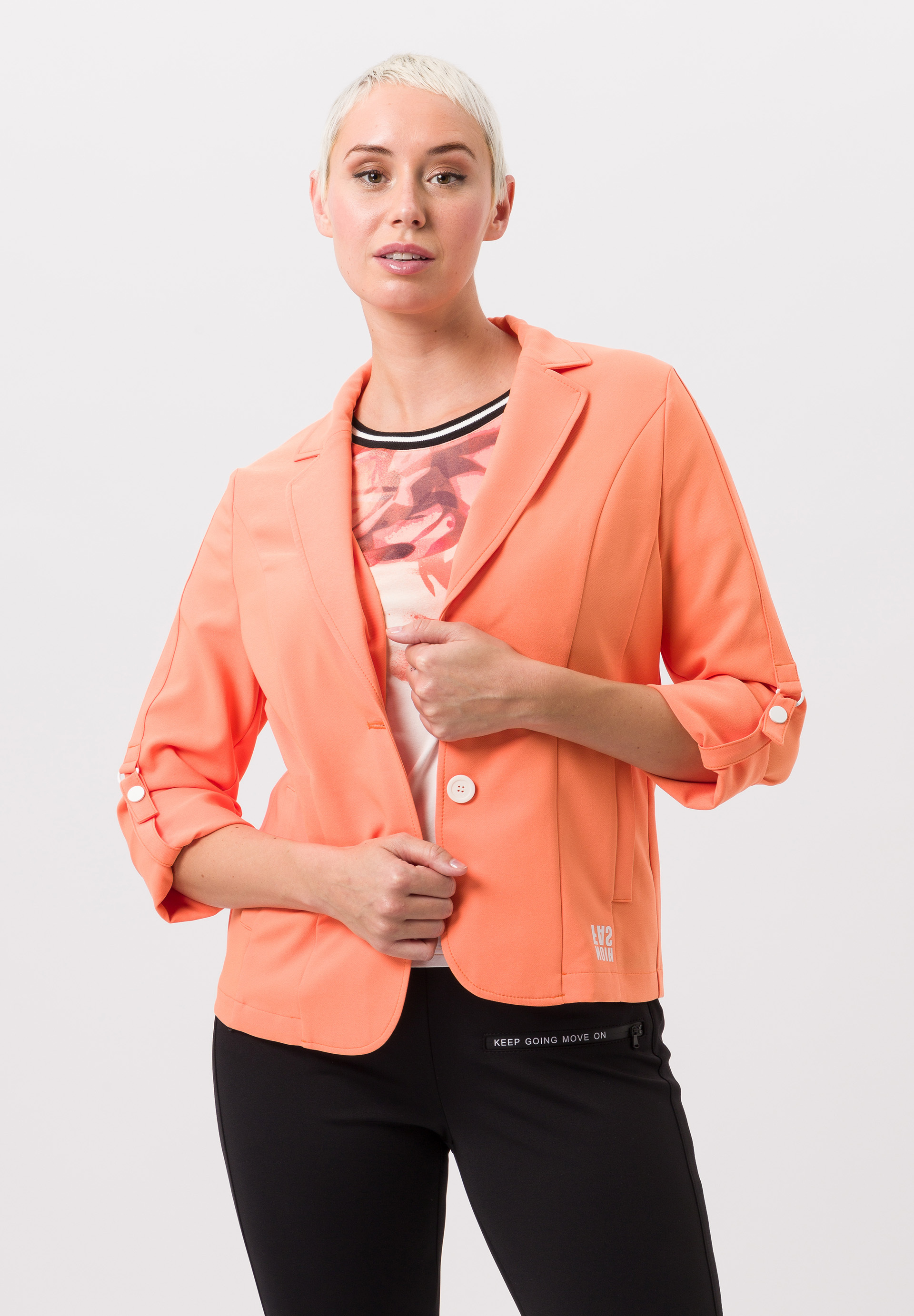 Leichtjacke mit klassischem Reverskragen - Produktbild 1