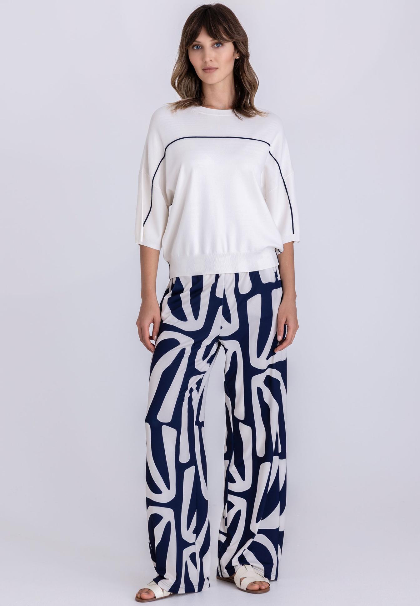 Pulli mit Kontrastpaspeln - Produktbild 2