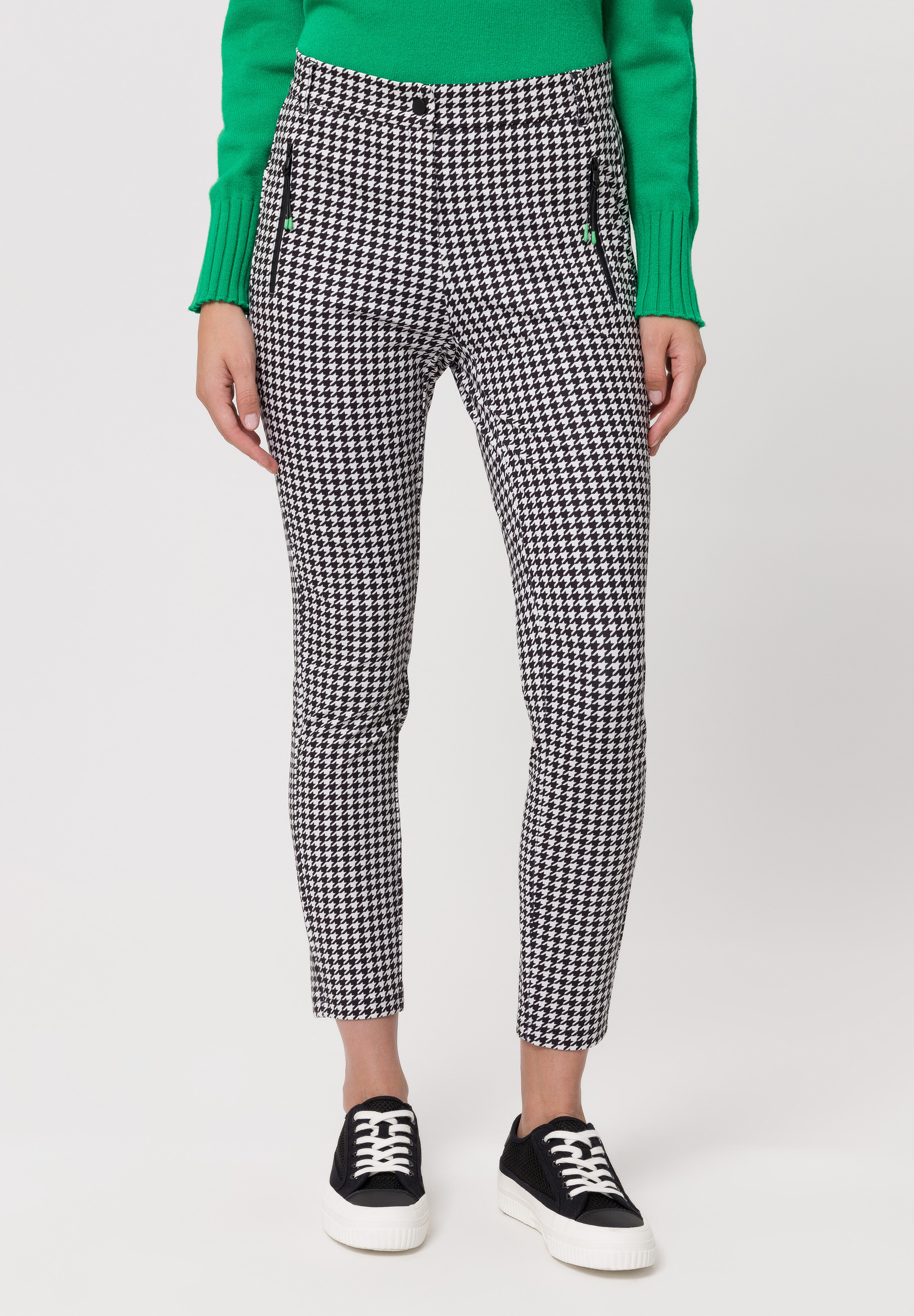 Trousers with eye-catching all-over print - Product Image 1