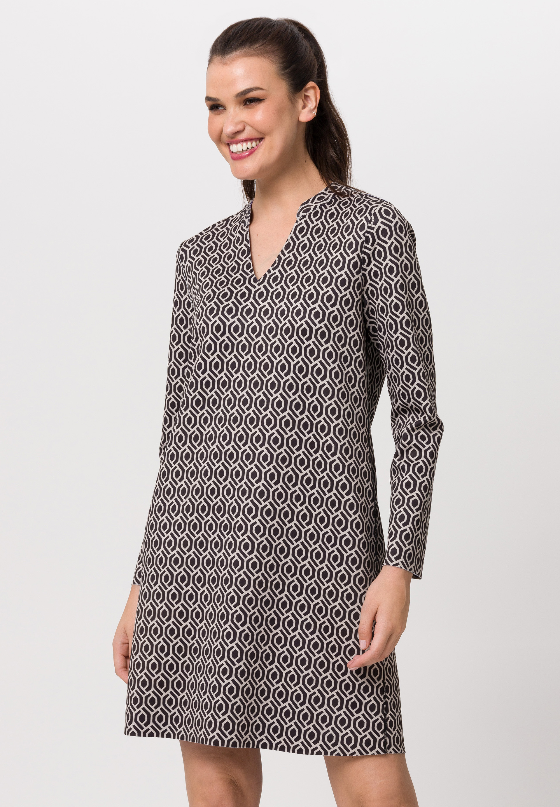Reversible dress with all-over print - Bild 2