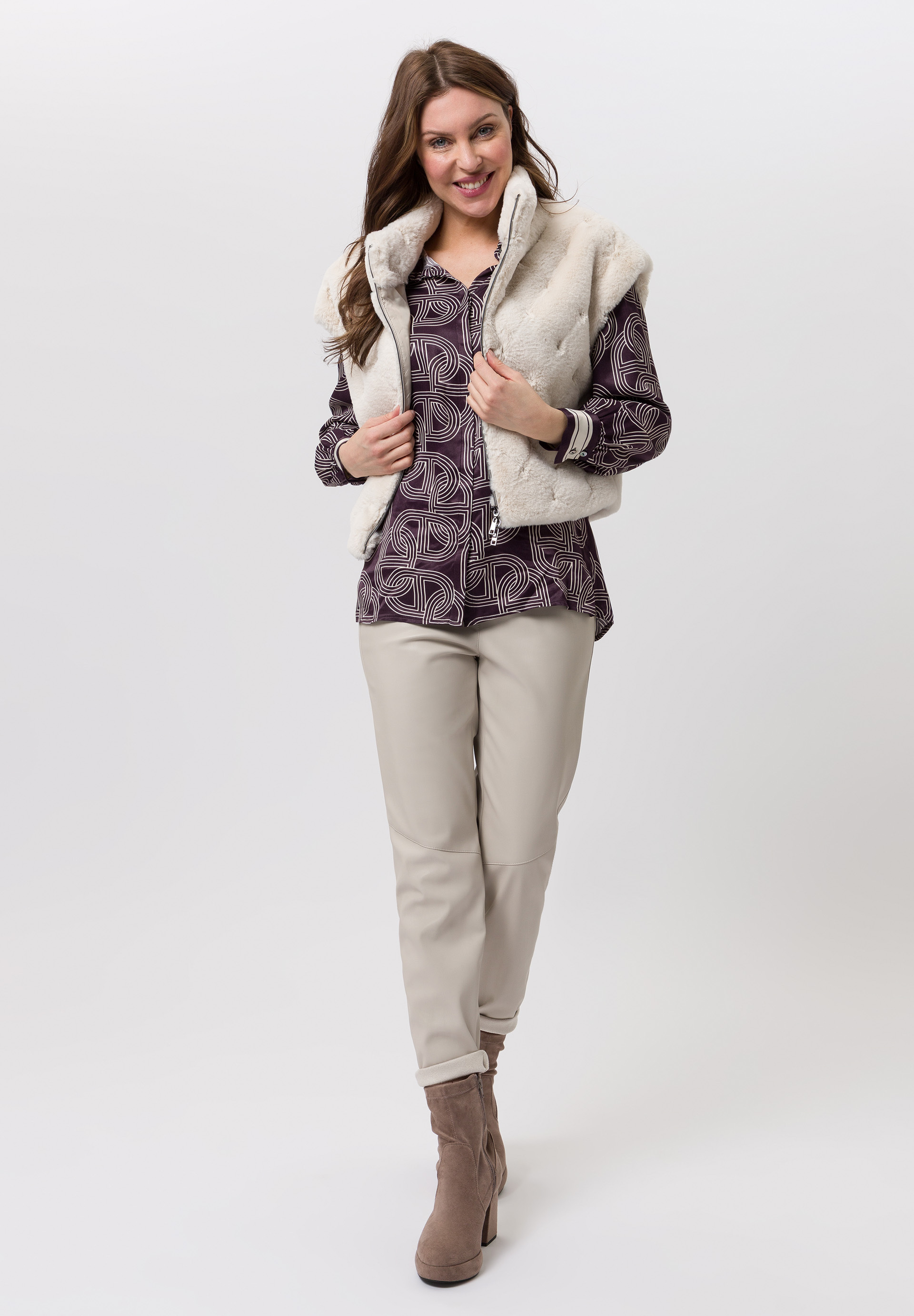Bluse in edler Satinoptik - Produktbild 2