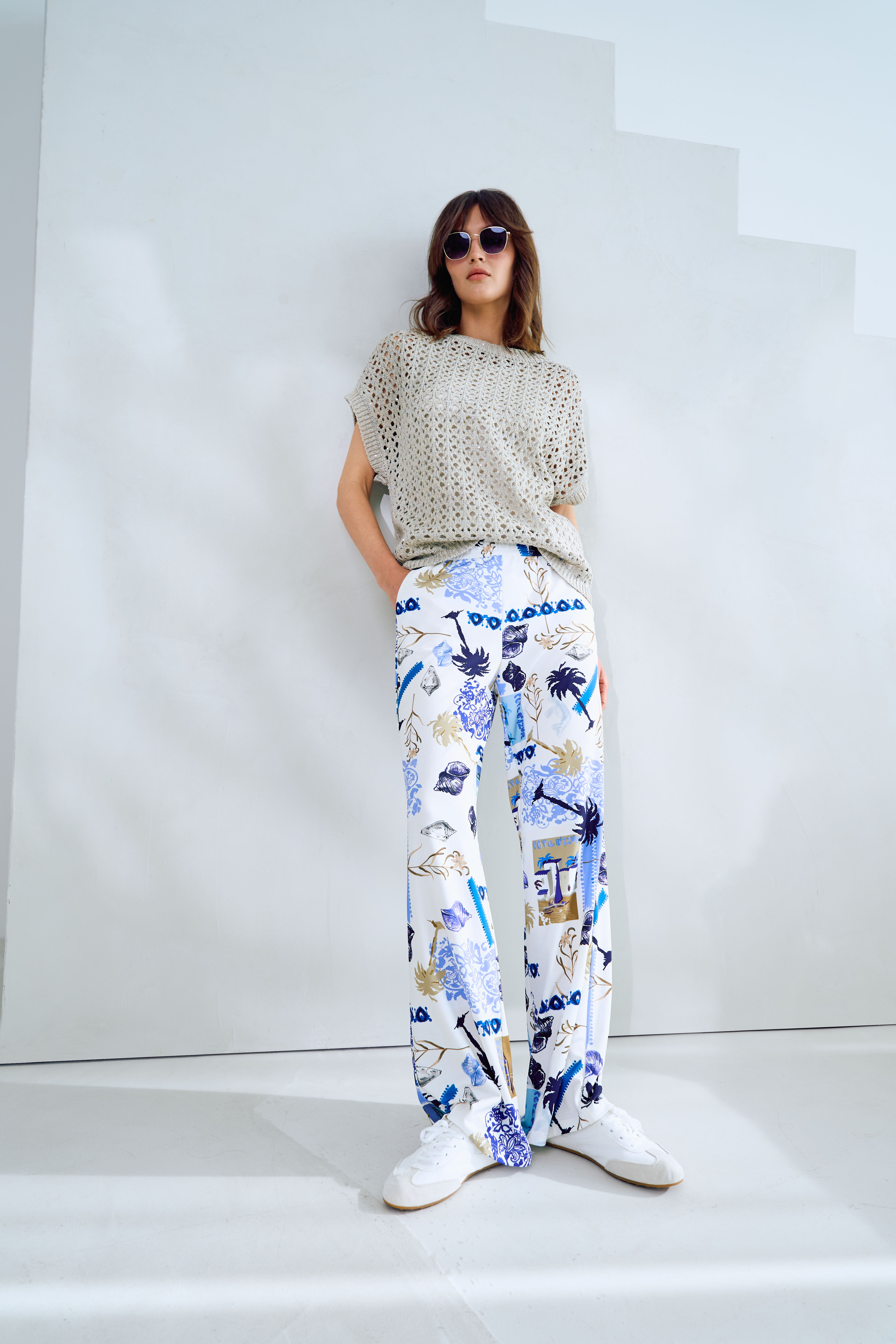 Hose, Blumendruck, Palmenmuster, Stoffhose, Strandlook, Hose, Hose mit Muster, Weiß, Palmen-Print, Schuhe
