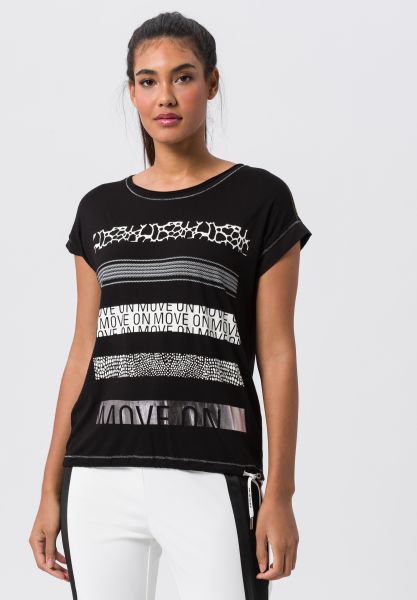 Shirt mit kreativem Mustermix auf der Front