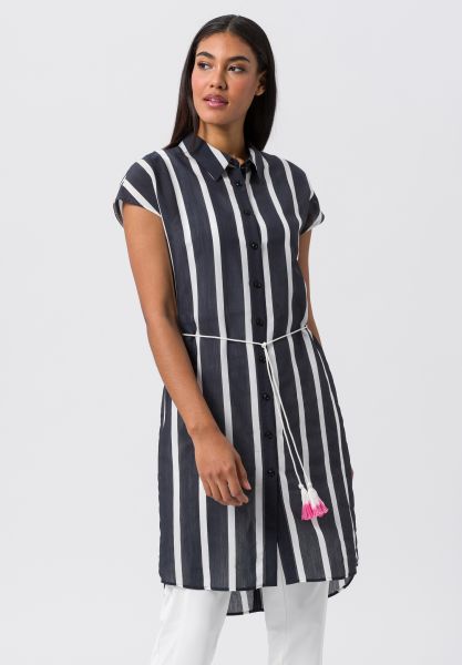 Longbluse mit stylischem Bindegürtel mit Quastendetail