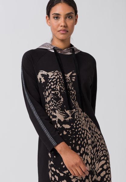 Kleid mit Metallic Kapuze