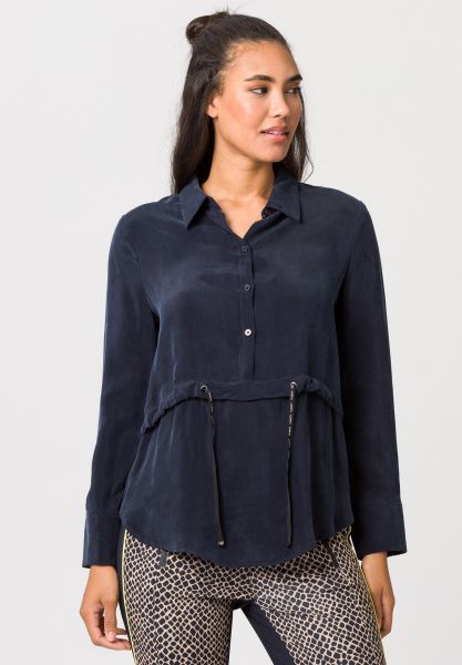 Bluse in matt schimmernder Seidenoptik
